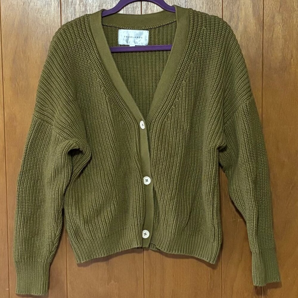 Tradlands Shelter Cardigan in Olive Green